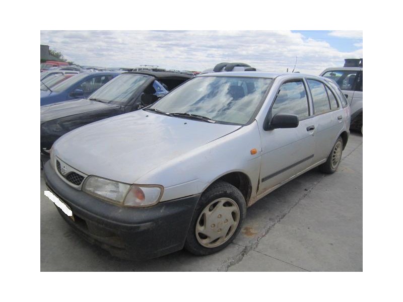 nissan almera del año 1998
