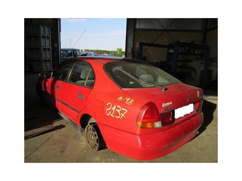 mitsubishi carisma del año 1998