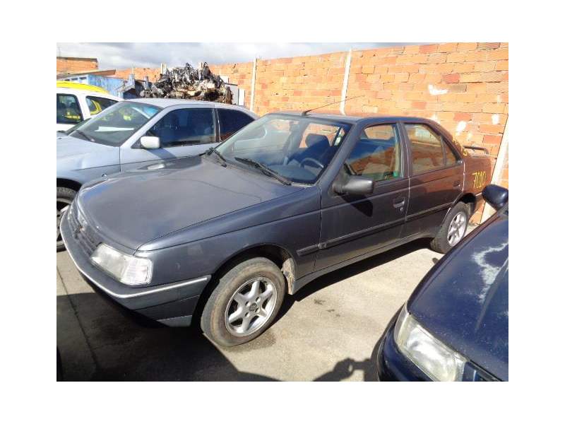 PEUGEOT 405