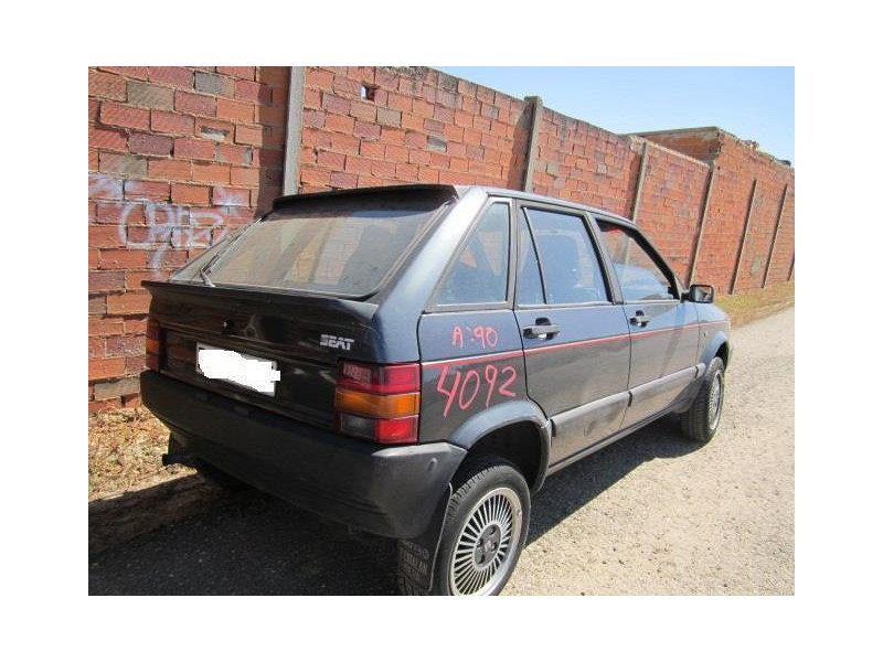 seat ibiza del año 1990