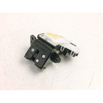 CERRADURA MALETERO / PORTON G33M62310A 