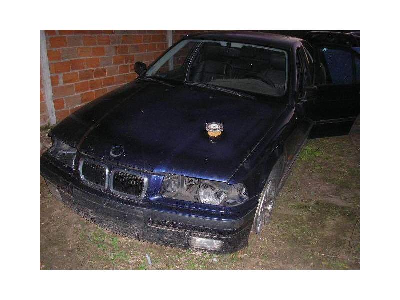 bmw 325 del año 1998