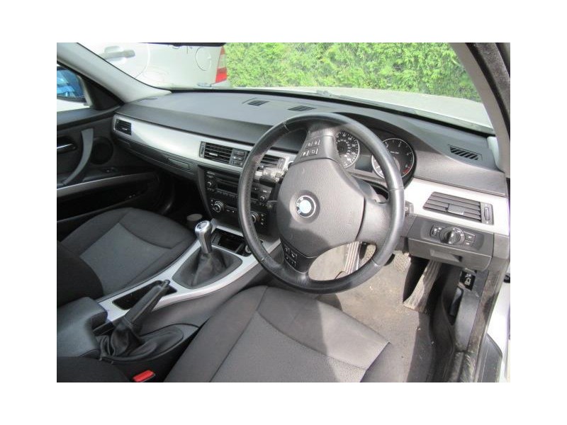 bmw  320 del año 2007