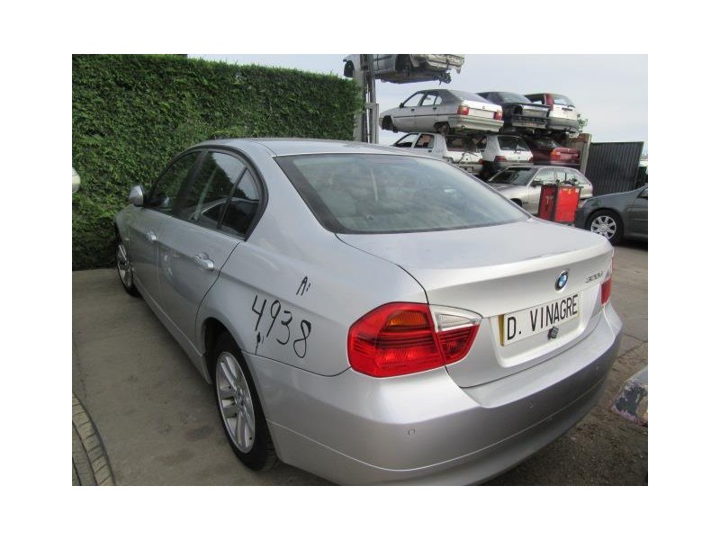 bmw  320 del año 2007