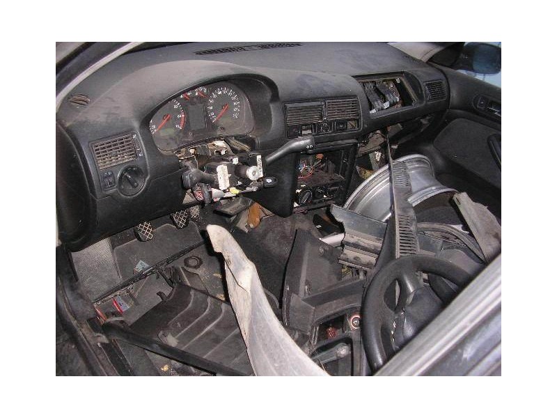 volkswagen golf del año 1999