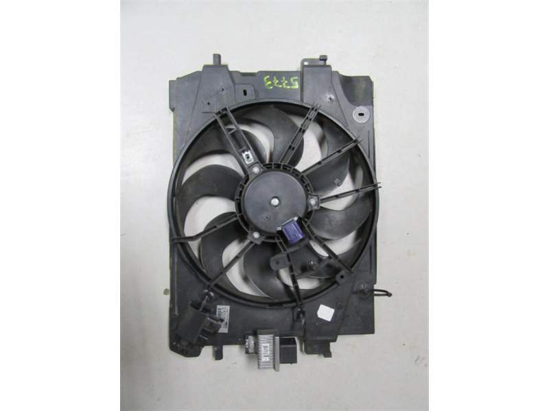 Recambio de electroventilador para renault clio iv (bh_) 1.5 dci 90 referencia OEM IAM   