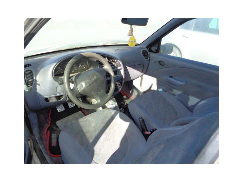 ford fiesta del año 1996