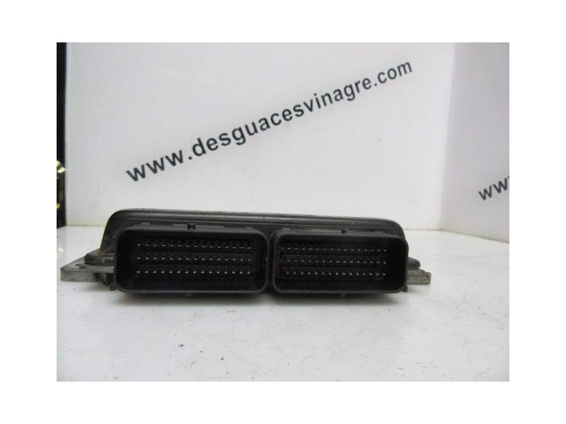 Recambio de centralita para renault twingo 1.1 g referencia OEM IAM 8200059086  