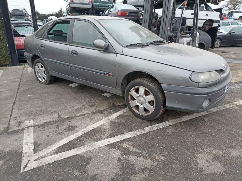RENAULT LAGUNA (B56)