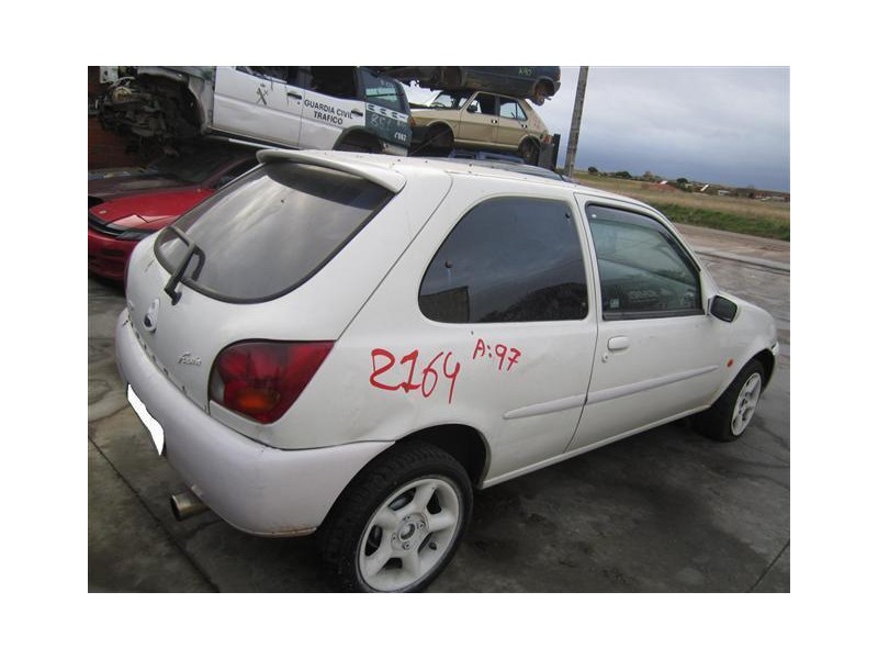 ford fiesta del año 1998