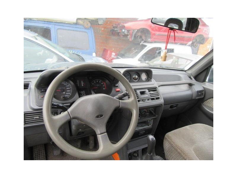 mitsubishi montero del año 1996