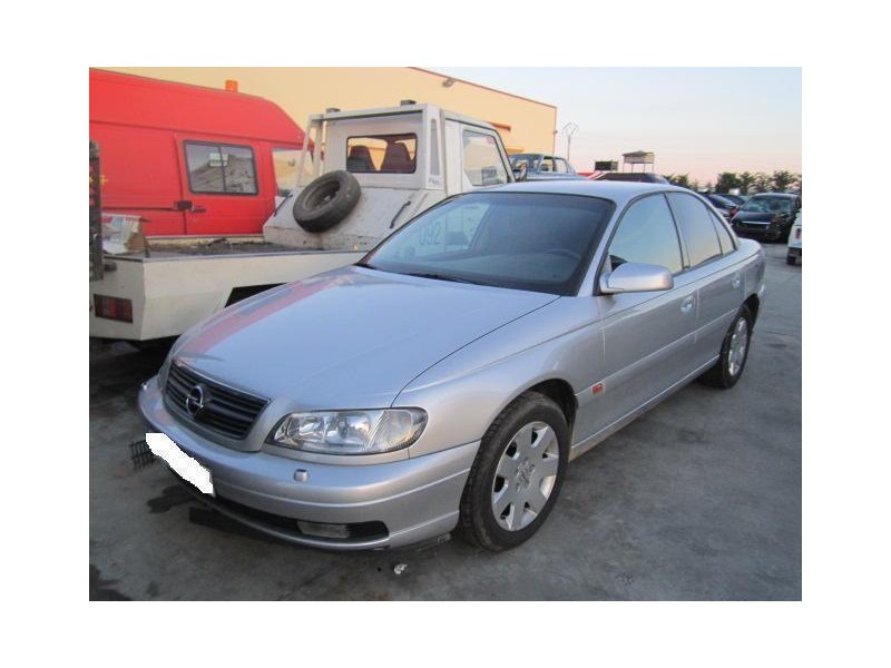 opel omega del año 2000