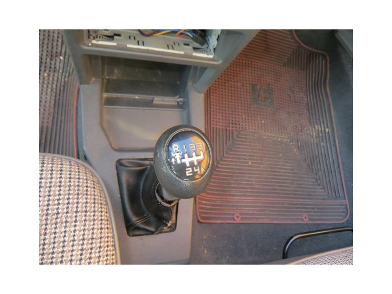 peugeot 309 del año 1988