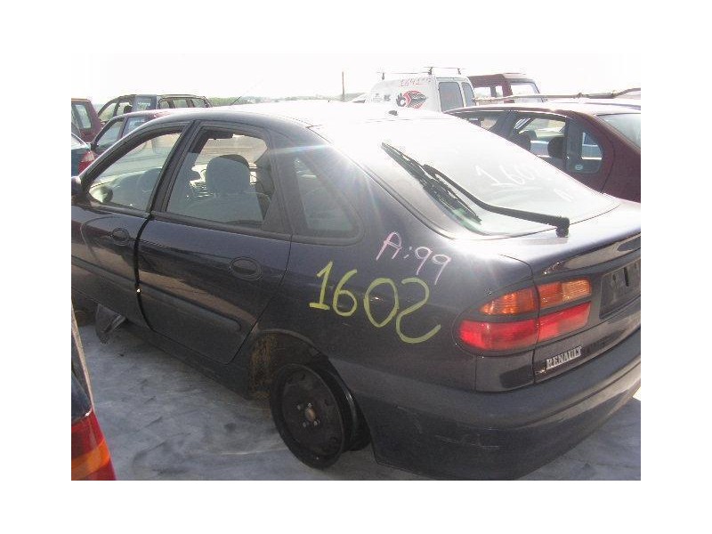 renault laguna del año 1999