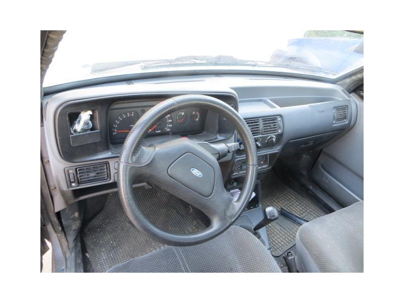 ford orion del año 1989