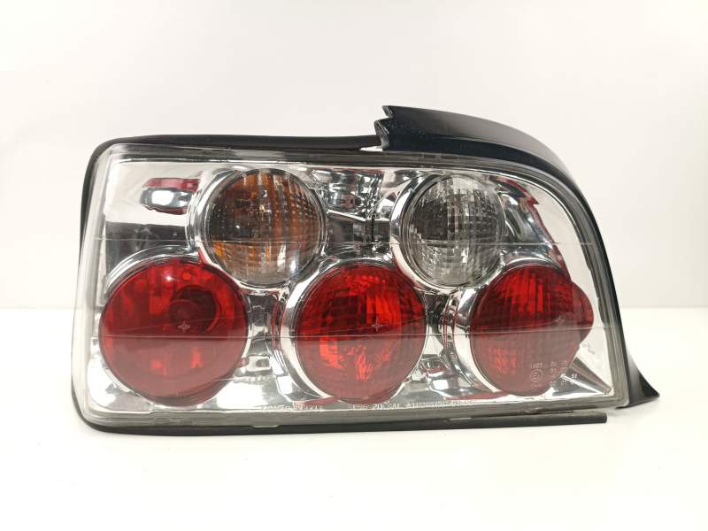 Recambio de piloto trasero derecho para bmw serie 3 coupe (e36) 1.8 318is referencia OEM IAM SK3710  