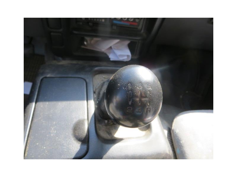 nissan vanette del año 1997