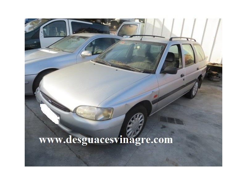 ford escort del año 1996