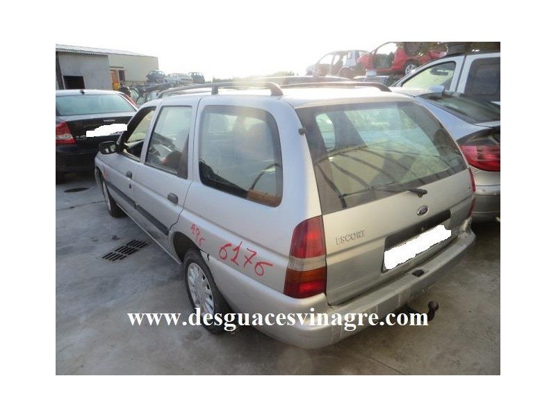 ford escort del año 1996