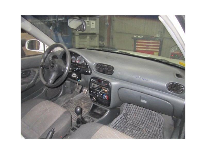 hyundai accent del año 1996