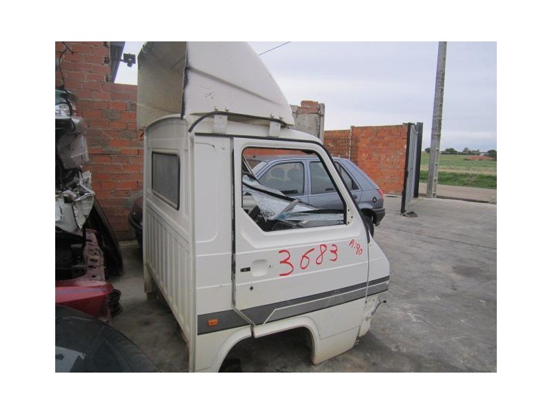 nissan trade del año 1990