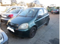 toyota yaris del año 1999