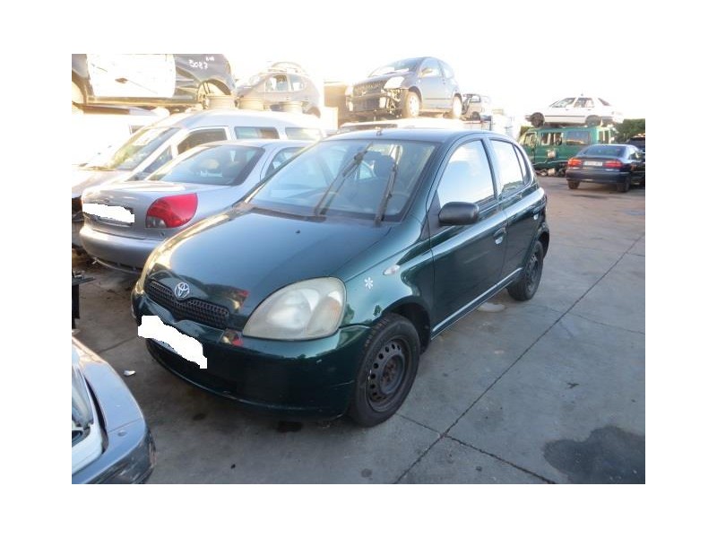 toyota yaris del año 1999