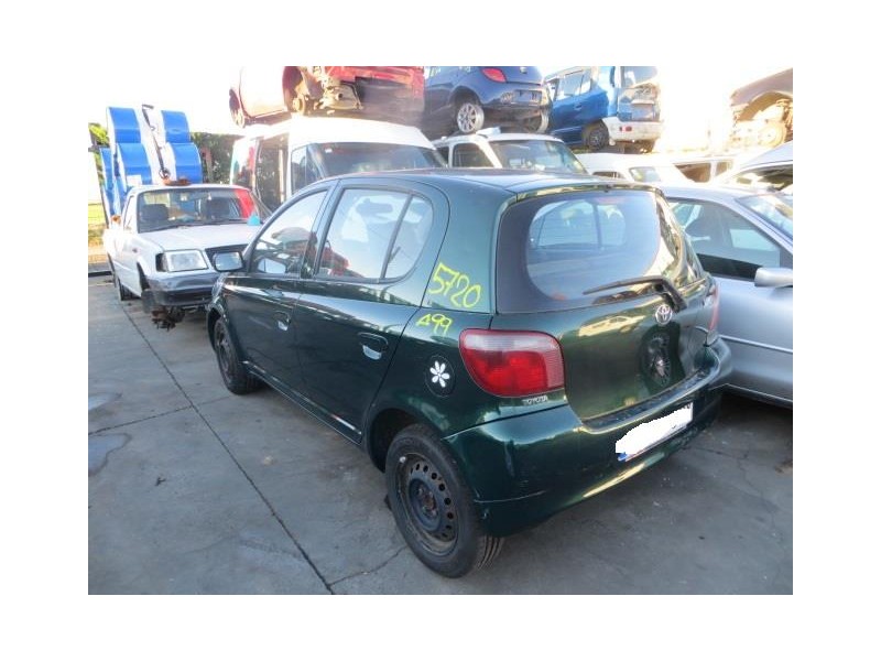 toyota yaris del año 1999