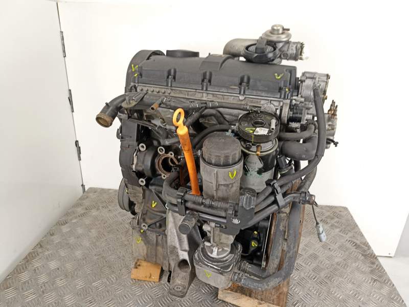 Recambio de motor turbo diesel para volkswagen passat 3b referencia OEM IAM AJM  
