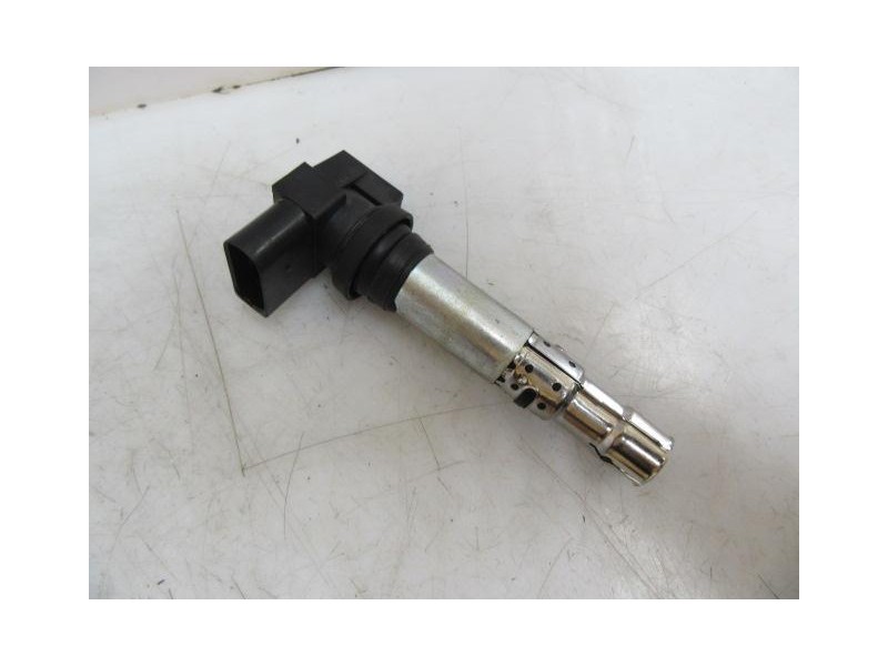 Recambio de bobina : seat ibiza : 1.4 g -bby (74,78cv) [2003] para seat ibiza 1.4 g -bby referencia OEM IAM 036905715  