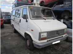 peugeot j5 del año 1990