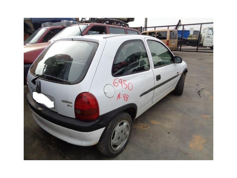 opel corsa del año 1998