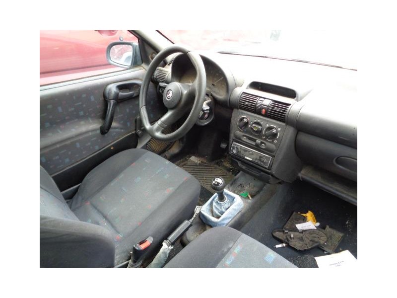 opel corsa del año 1998