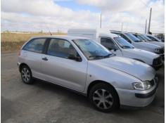 seat ibiza del año 2000