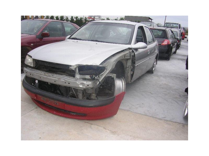 opel vectra del año 2000