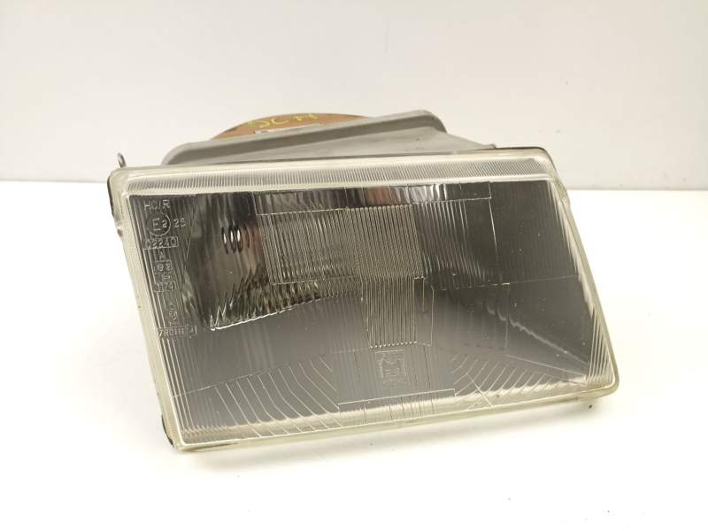 Recambio de faro derecho para peugeot 309 i (10c, 10a) 1.3 referencia OEM IAM 620592  