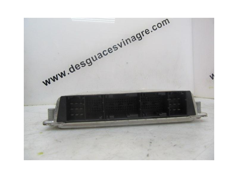 Recambio de centralita : m. benz vaneo : 1.7 cdi [2003] para m. benz vaneo 1.7 cdi referencia OEM IAM A0285451732  