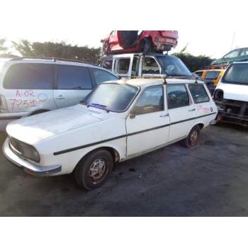 RENAULT 12