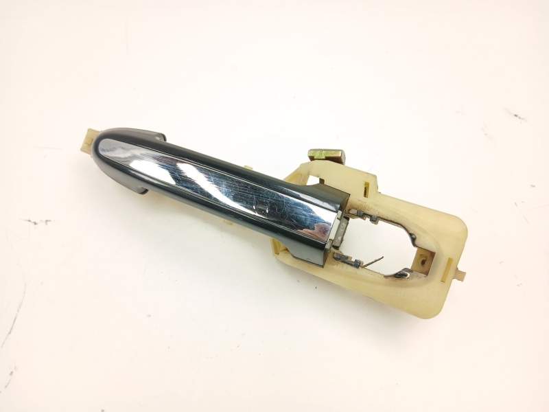 Recambio de manilla delantera izquierda para hyundai santa fé ii (cm) 2.2 crdi 4x4 referencia OEM IAM 826552B000  