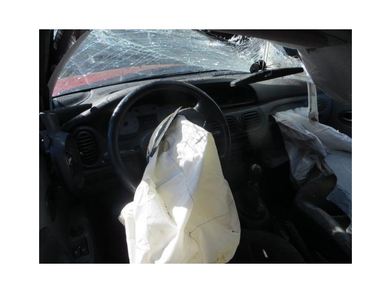 renault megane 1.6 g 16v (107,41cv del año 1999