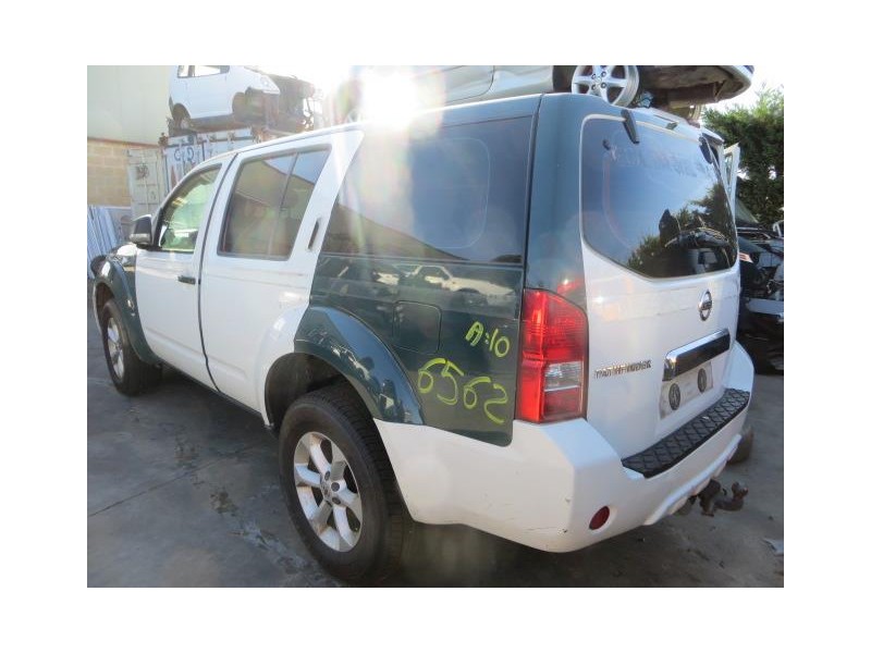 nissan pathfinder del año 2010