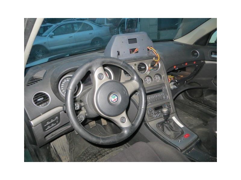 alfa romeo 159 2.4 tdi /939a9000 (209,38cv del año 2008