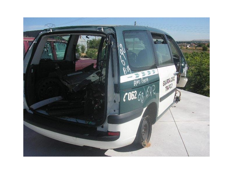 peugeot 807 g- del año 2004