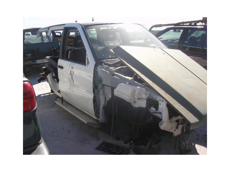 nissan terrano del año 2001