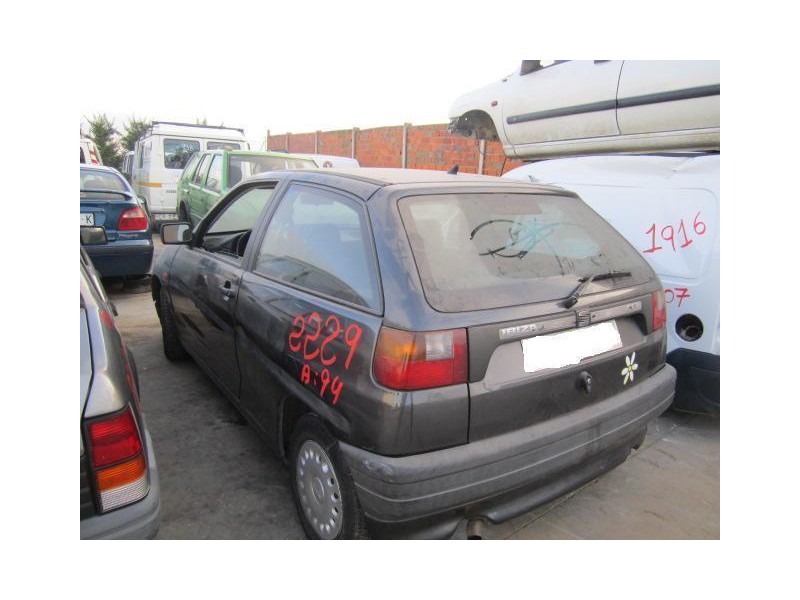 seat ibiza del año 1994
