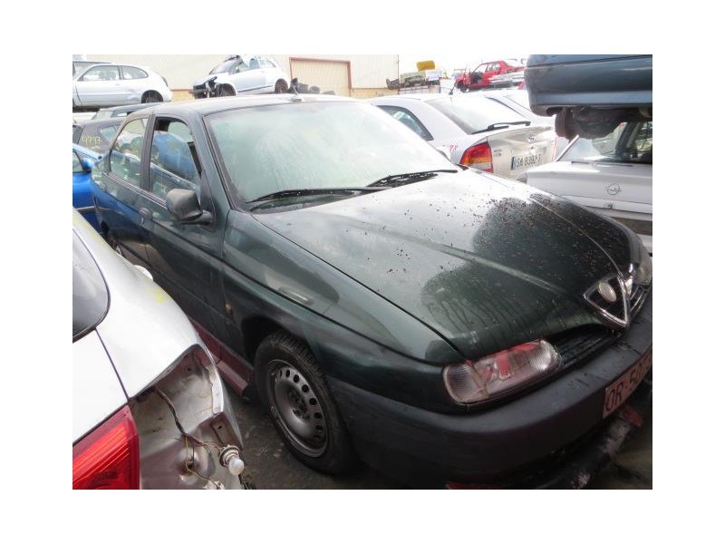 alfa romeo 146 del año 1996