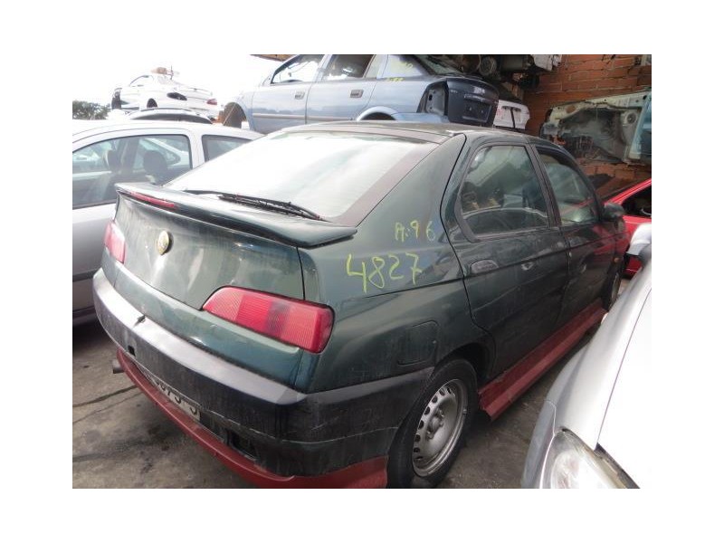 alfa romeo 146 del año 1996