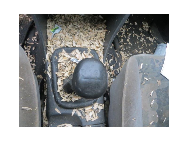 mitsubishi carisma del año 1999