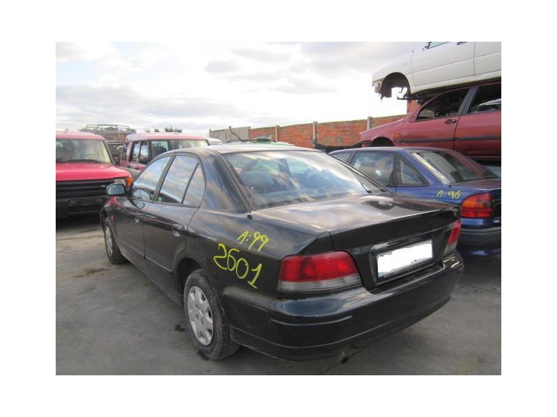 mitsubishi galant del año 1999