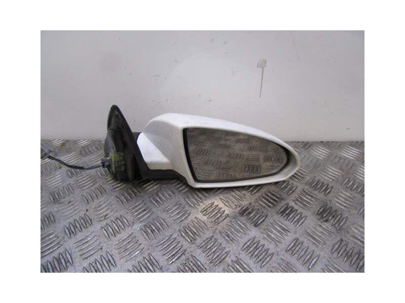 Recambio de retrovisor derecho para nissan primera 2.2 d referencia OEM IAM ELECTRICO  